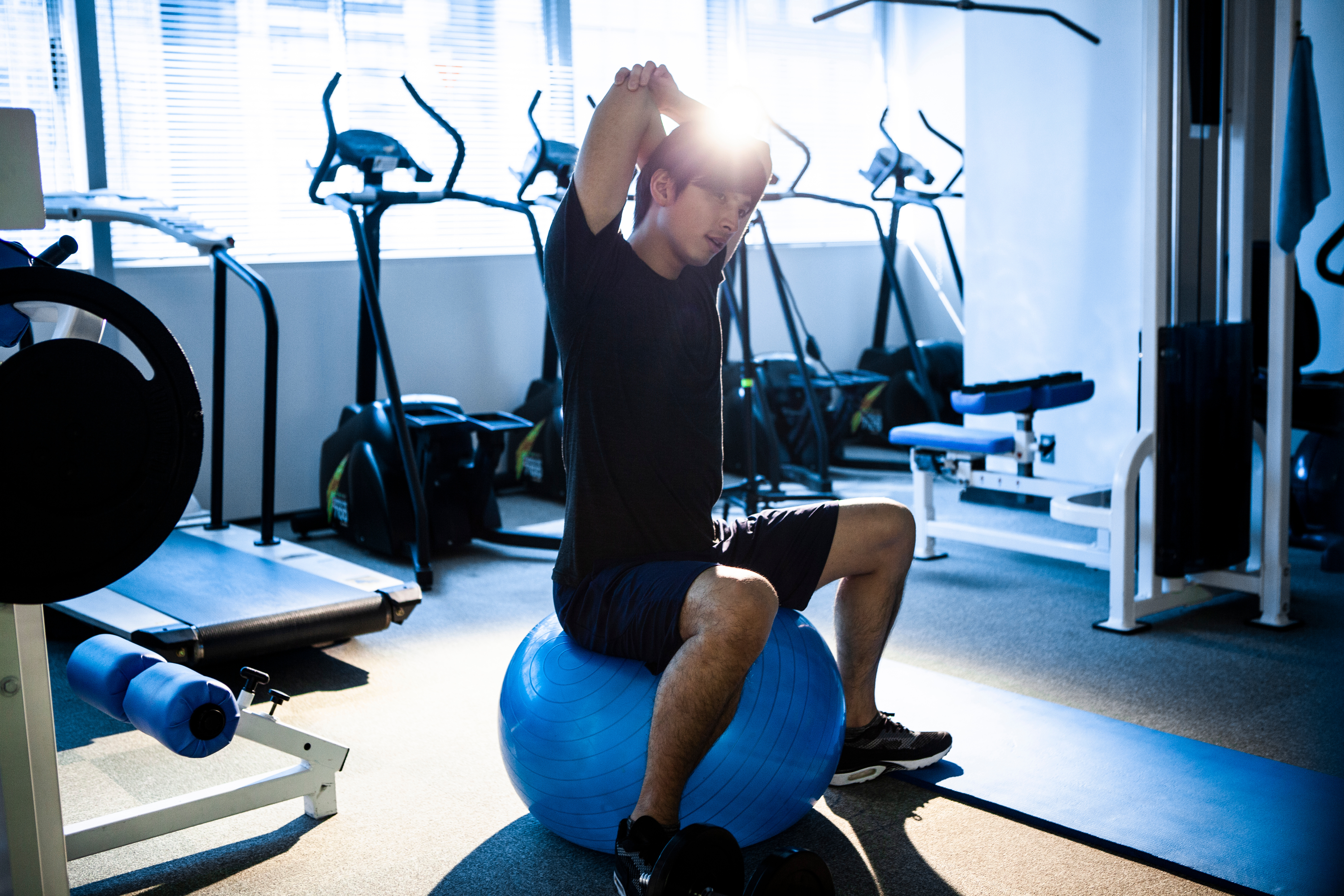 ̏d𑝂₷؃g̑Sm`NIɗz̑̂ڎwRc